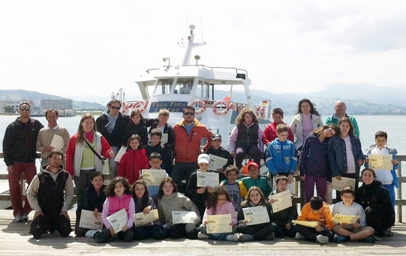 Colegios e Institutos, actividades en barco